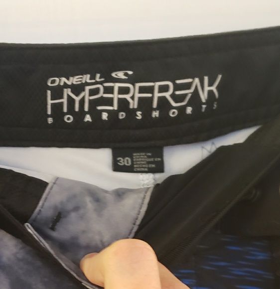 Mens Oneill boardshorts size 30 - Picture 3 of 3